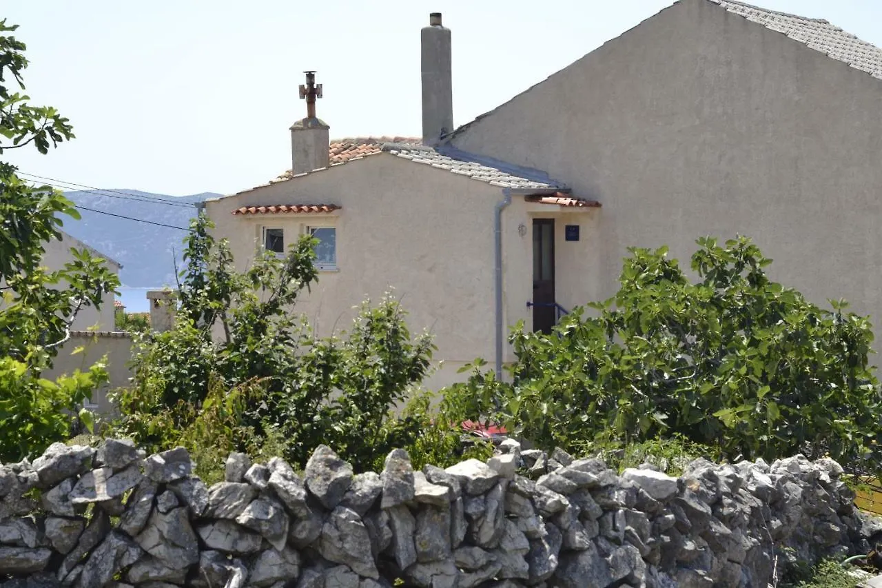Apartment Letizia Ustrine Croazia